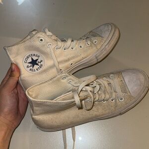 Converse Chuck Taylor White/Cream Sneakers